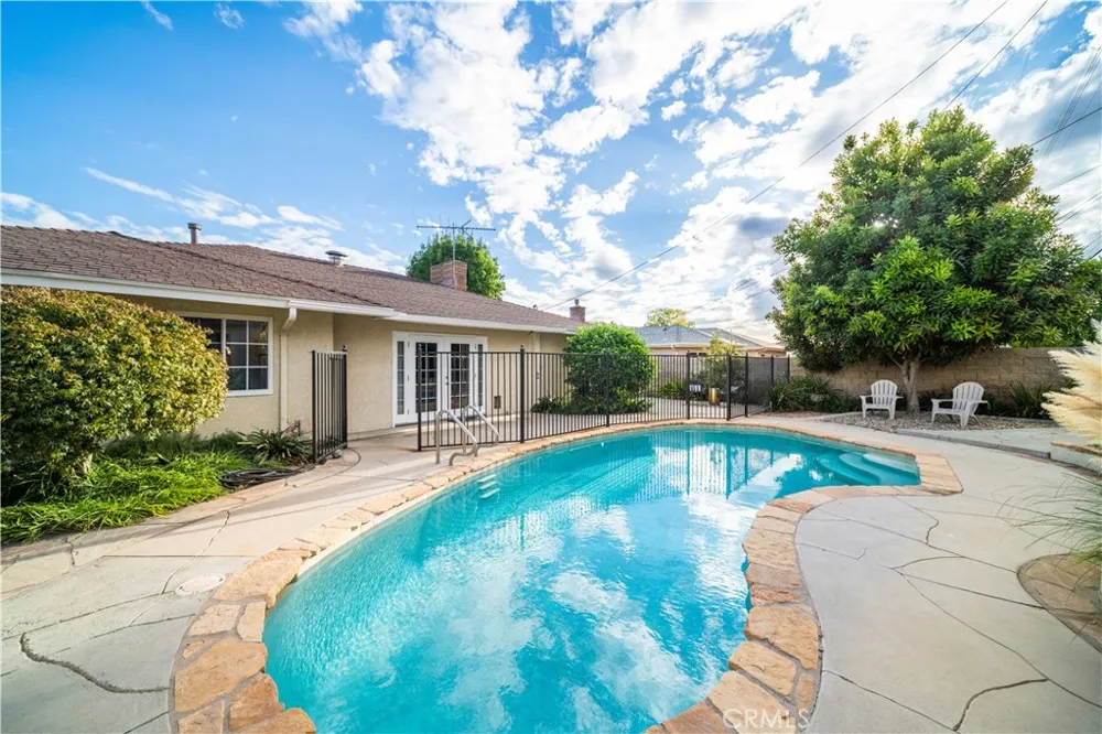 1151 E Comstock Avenue Glendora, CA 91741