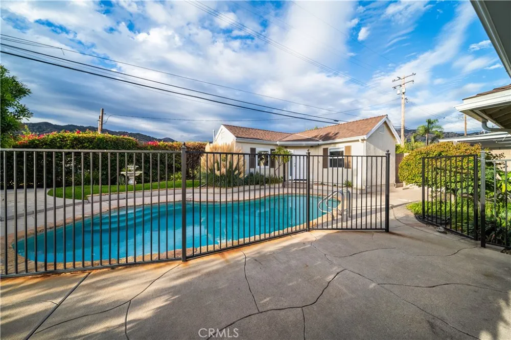 1151 E Comstock Avenue Glendora, CA 91741