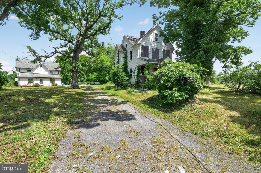 2923 ROLLING ROAD Windsor Mill, MD 21244