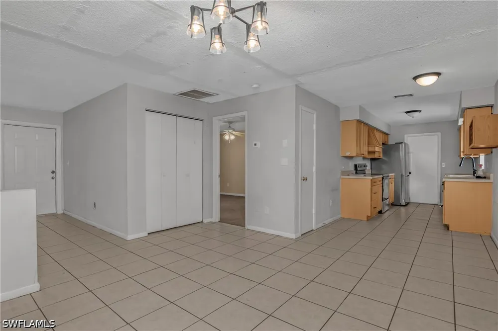 Second Street Fort Myers, FL 33905