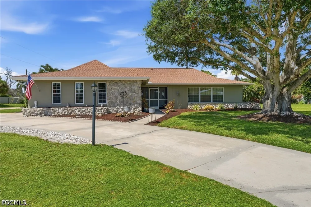 Copra Lane Fort Myers, FL 33908