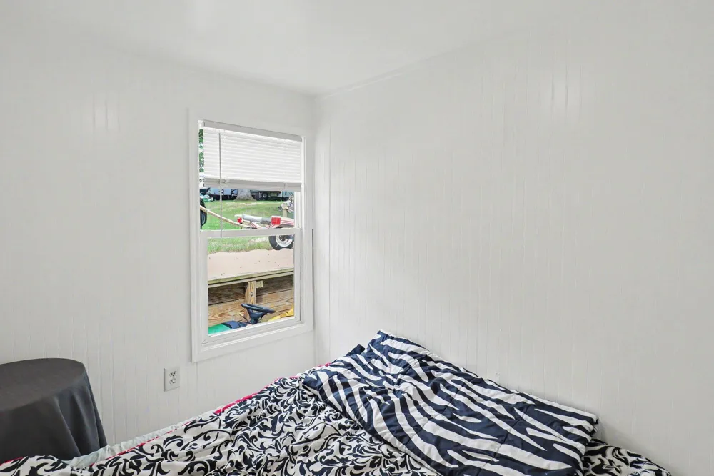 3098 Arrowhead Pass White Cloud, MI 49349