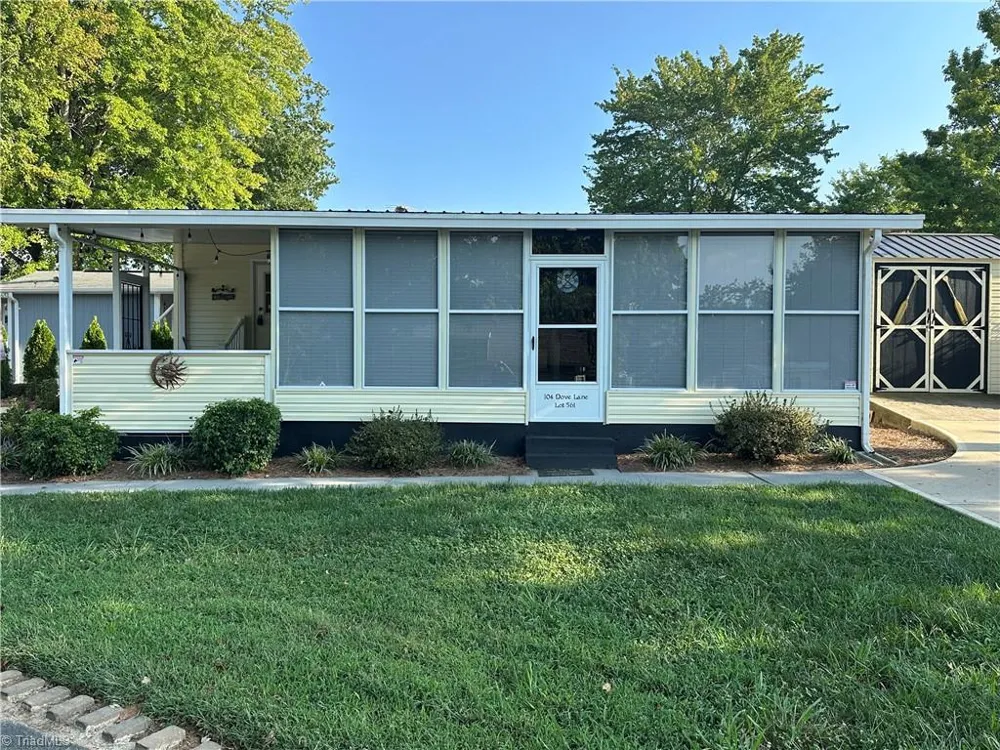 104 Dove Lane New London, NC 28127