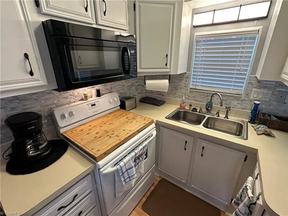 104 Dove Lane New London, NC 28127