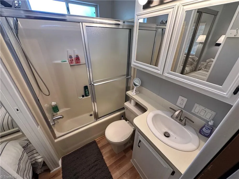 104 Dove Lane New London, NC 28127