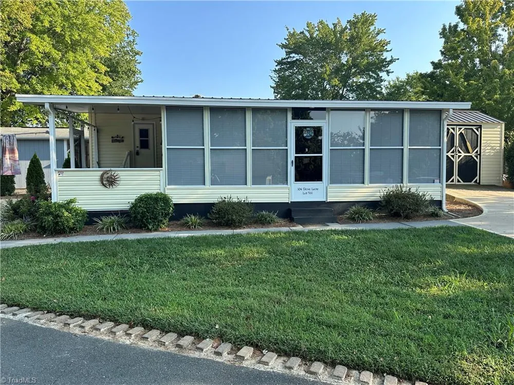 104 Dove Lane New London, NC 28127