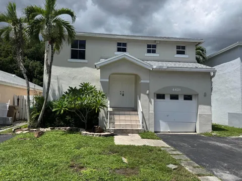 4421 SW 72nd Terrace