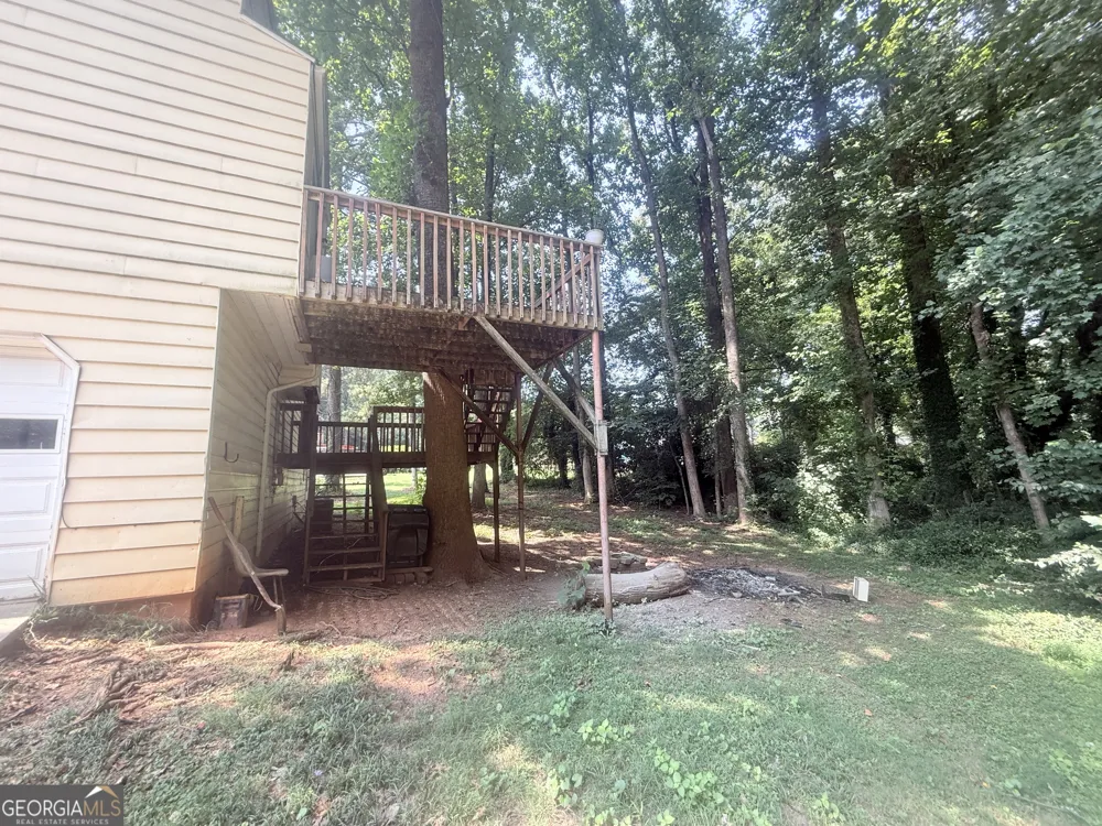 976 Bernice CT Lawrenceville, GA 30045