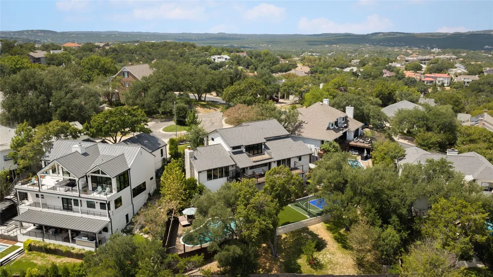 5802 Cannonade Court Austin, TX 78746
