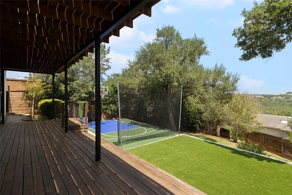 5802 Cannonade Court Austin, TX 78746