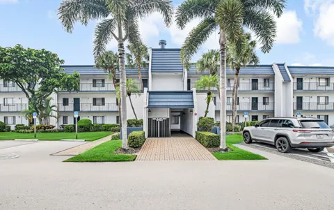 4465 Luxemburg Court #108