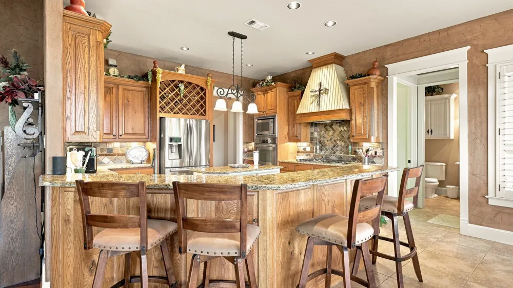 11918 Riek Road #! Krum, TX 76249