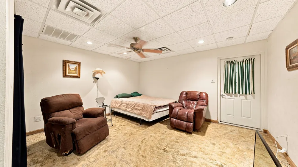 11918 Riek Road #! Krum, TX 76249