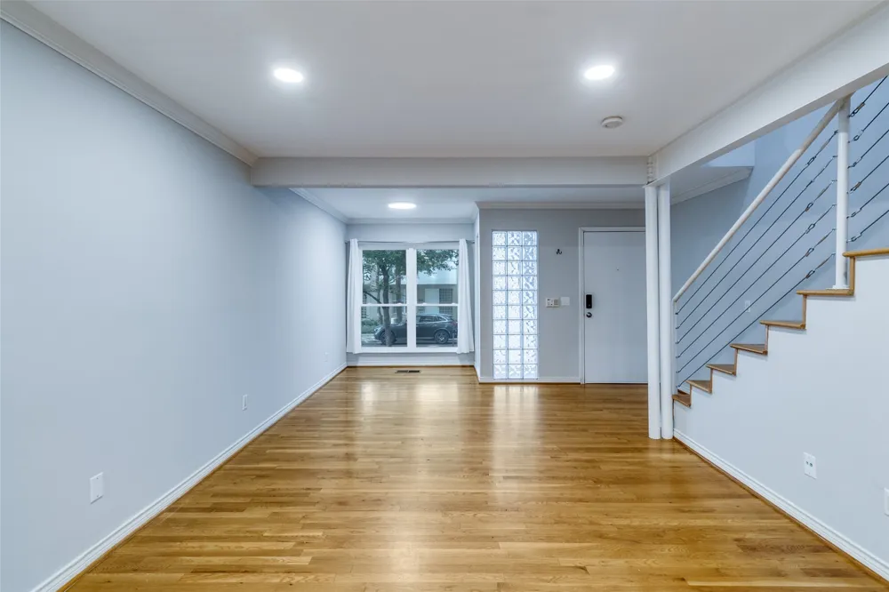 4122 Travis Street #13 Dallas, TX 75204