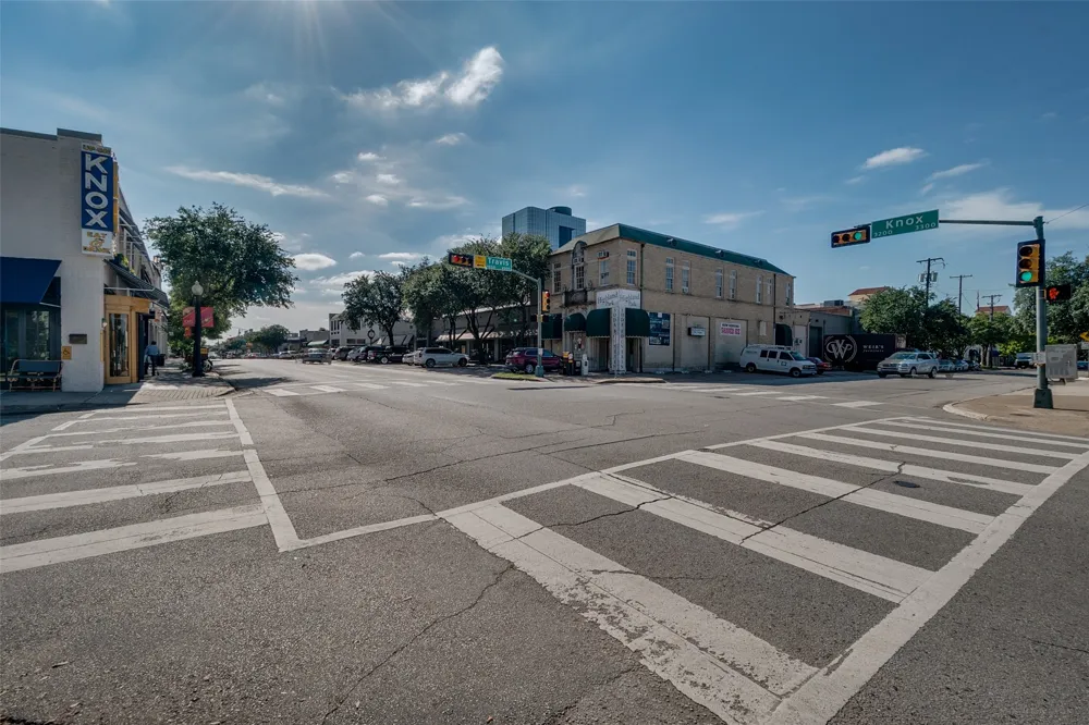 4122 Travis Street #13 Dallas, TX 75204