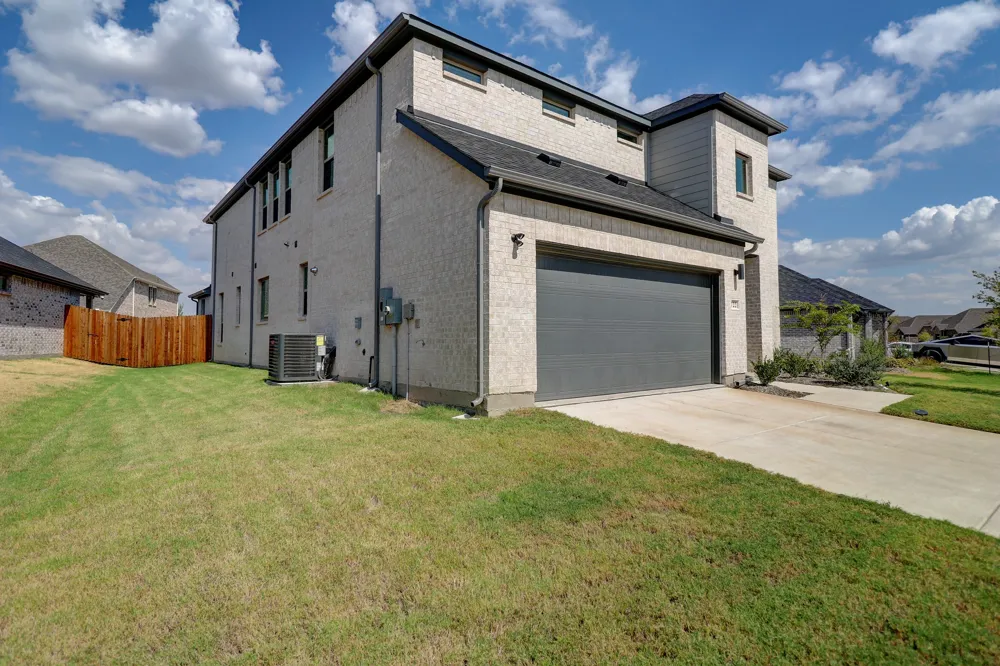 722 Tidal Drive Princeton, TX 75071
