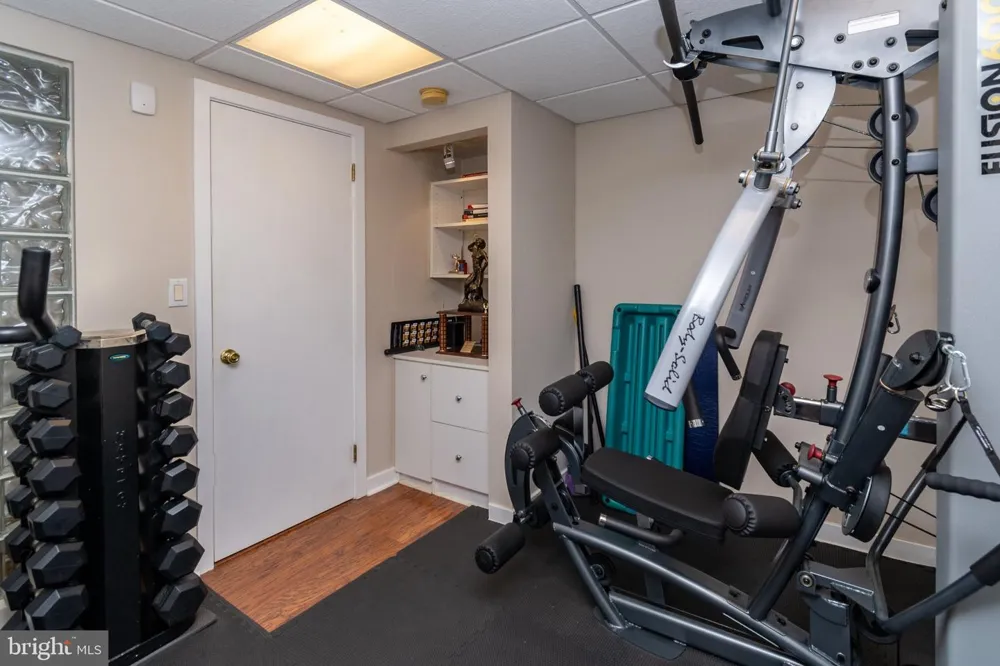 102 LINDBERGH ROAD Hopewell, NJ 08525