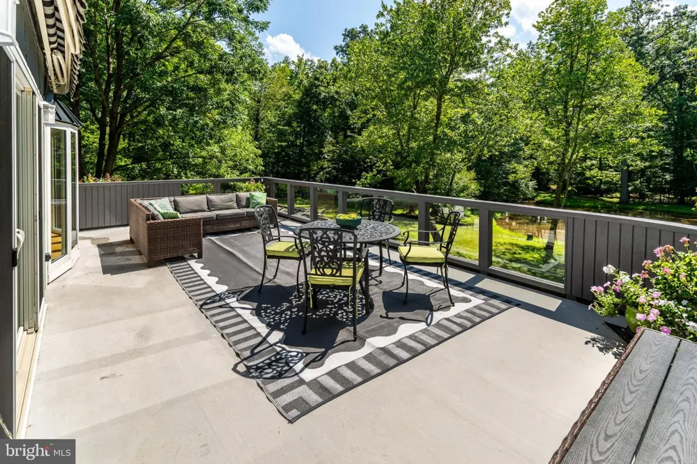 102 LINDBERGH ROAD Hopewell, NJ 08525