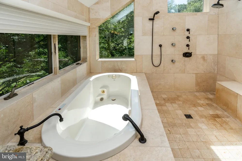 102 LINDBERGH ROAD Hopewell, NJ 08525