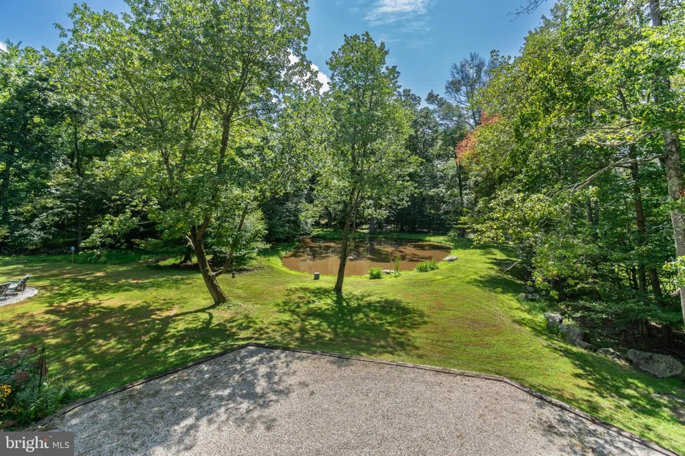 102 LINDBERGH ROAD Hopewell, NJ 08525