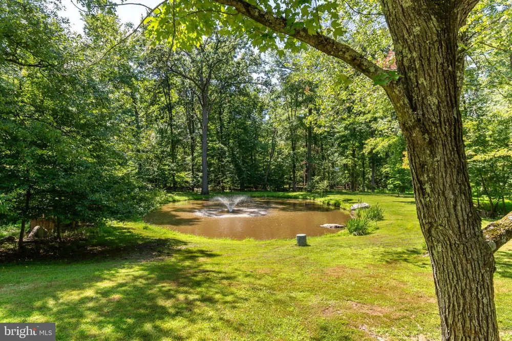 102 LINDBERGH ROAD Hopewell, NJ 08525