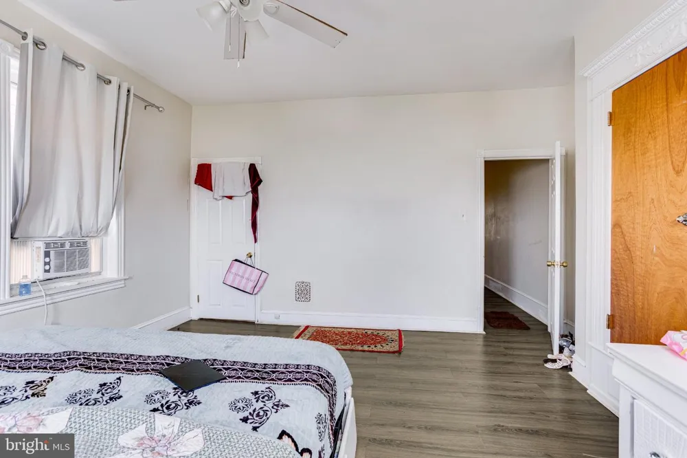 5636 CEDAR AVENUE Philadelphia, PA 19143