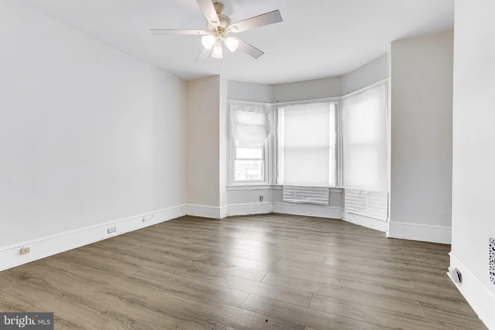 5636 CEDAR AVENUE Philadelphia, PA 19143