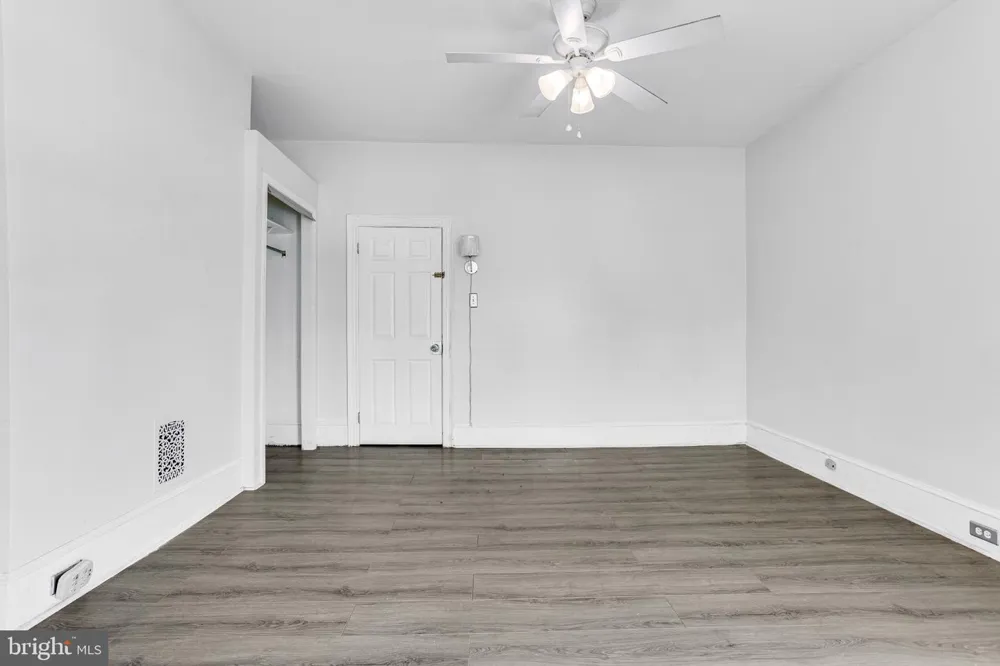 5636 CEDAR AVENUE Philadelphia, PA 19143