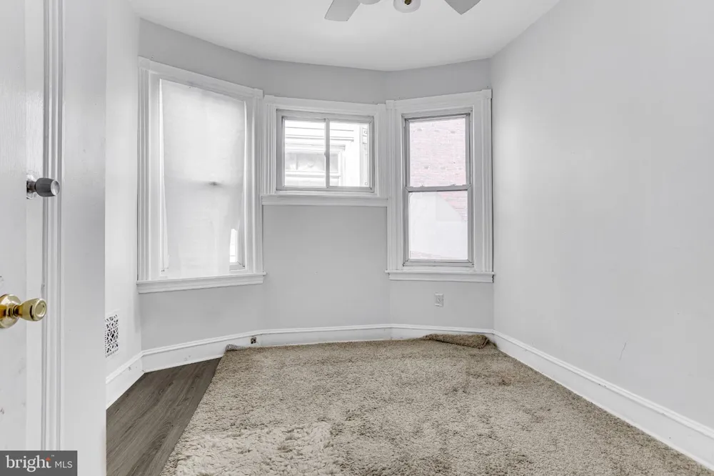 5636 CEDAR AVENUE Philadelphia, PA 19143