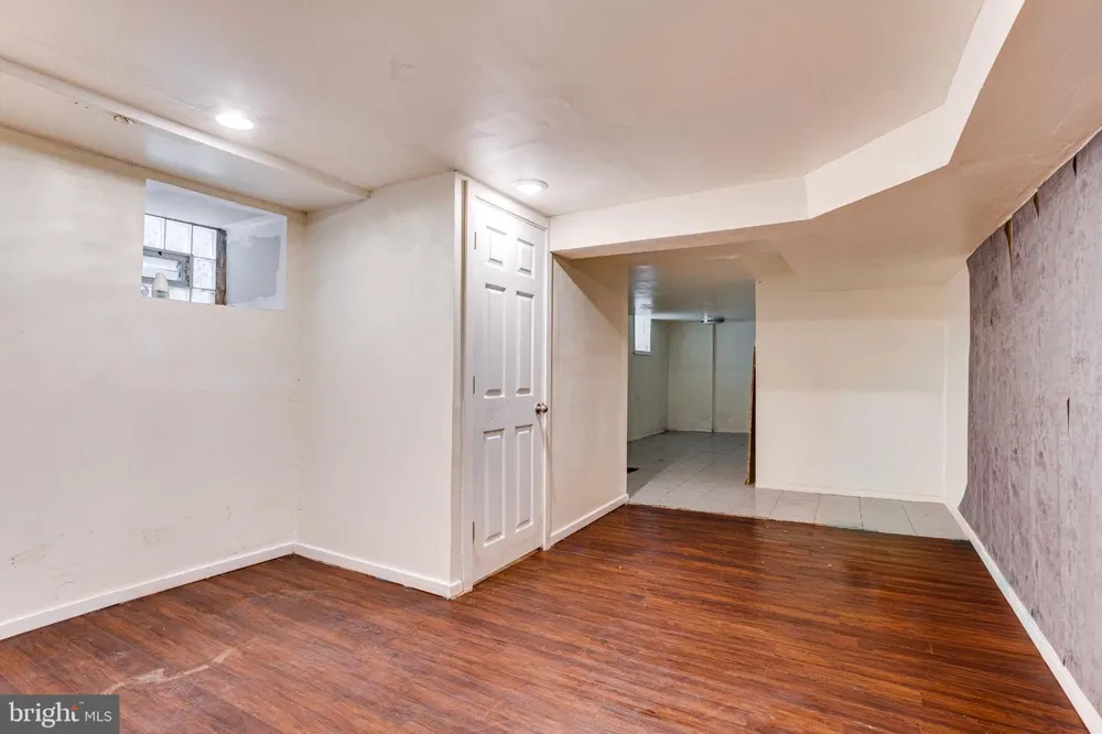 5636 CEDAR AVENUE Philadelphia, PA 19143