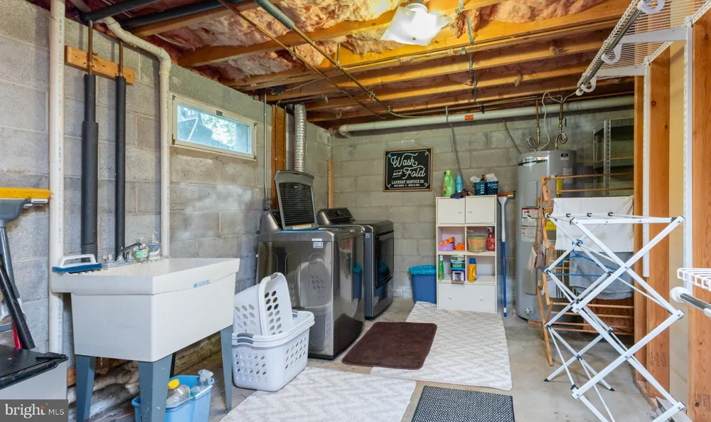 105 RHAUBERT CIRCLE State College, PA 16801
