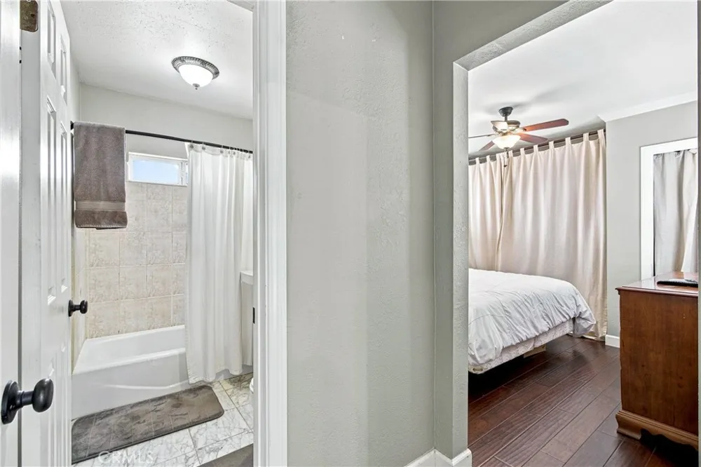 810 W Olive Avenue Monrovia, CA 91016