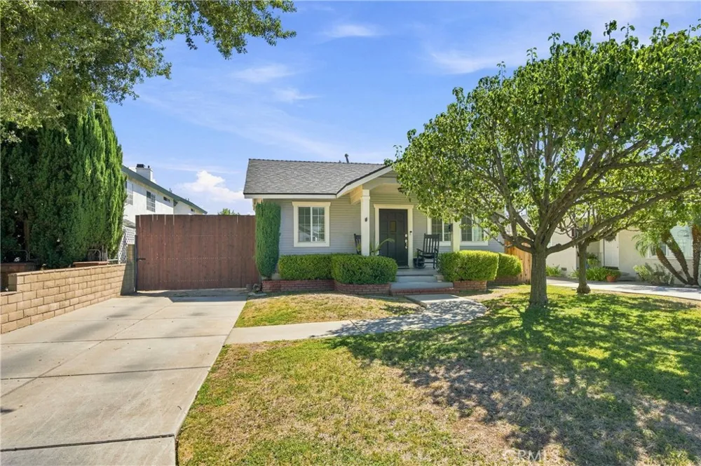 810 W Olive Avenue Monrovia, CA 91016