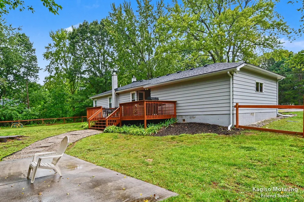 4621 Whitneyville Avenue SE Ada, MI 49301