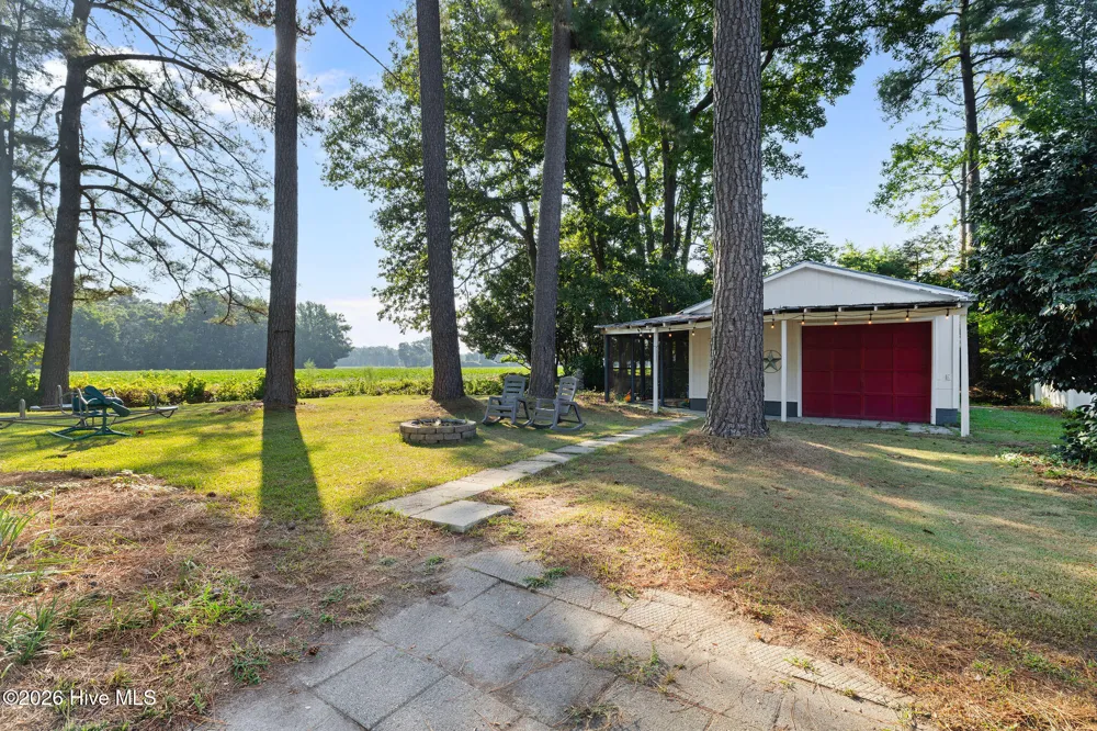 3838 Longleaf Drive NE Elm City, NC 27822