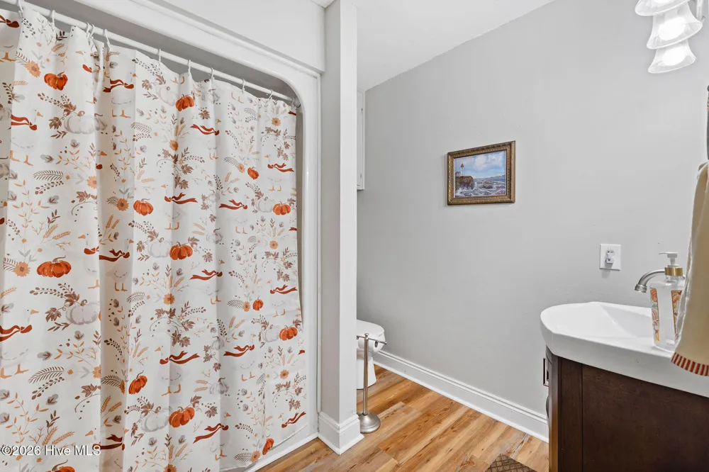 3838 Longleaf Drive NE Elm City, NC 27822
