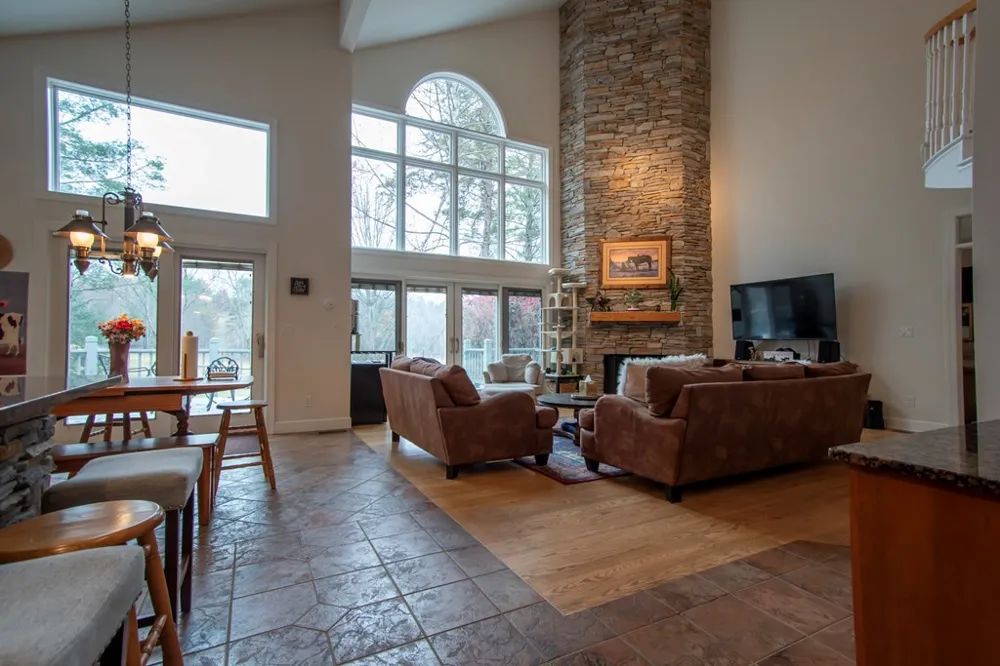 5981 Candy Mountain Road Murphy, NC 28906