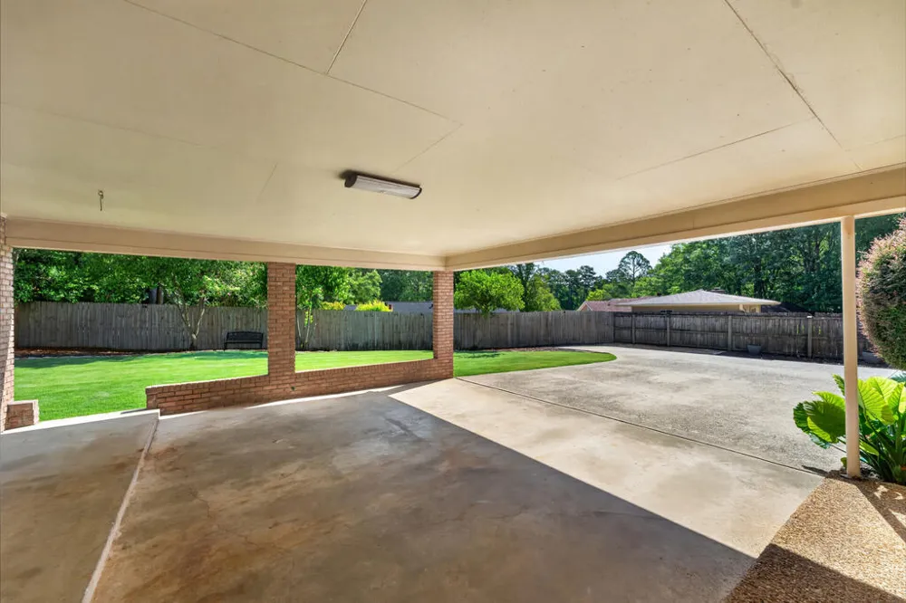 6046 Chrisbin Drive Columbus, GA 31909