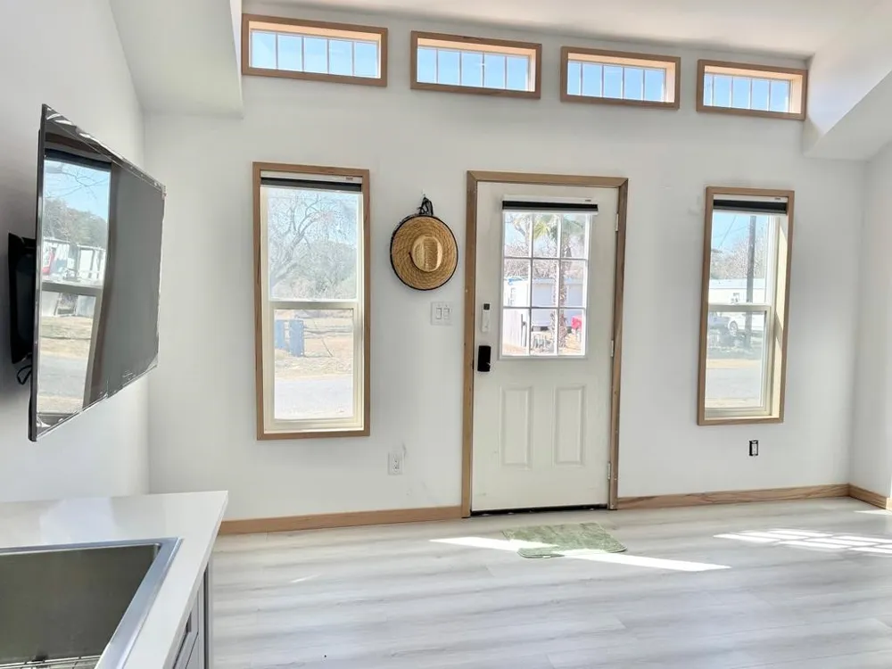 504 W Liberty Street Rockport, TX 78382