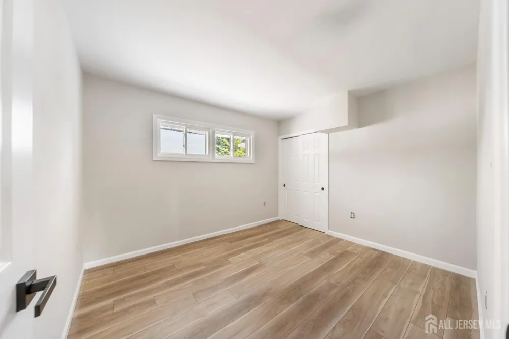 36 Charles Terrace Piscataway, NJ 08854