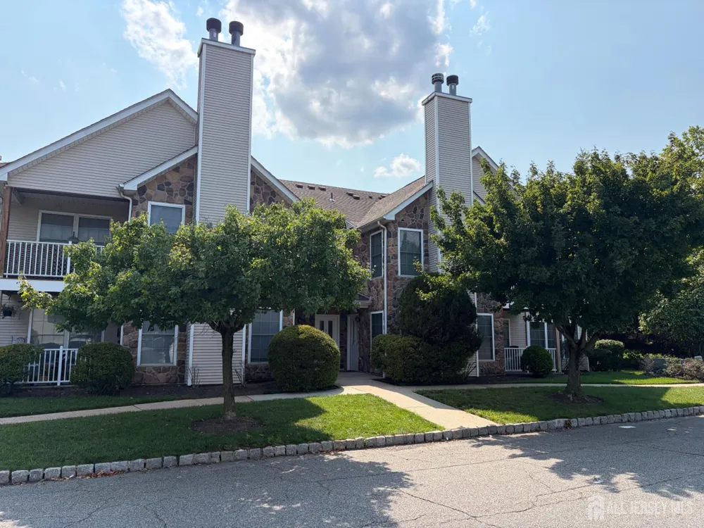 6 Lackland Avenue Piscataway, NJ 08854
