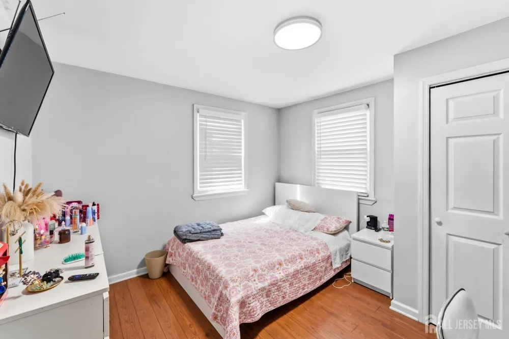 63 Gordon Avenue Fords, NJ 08863