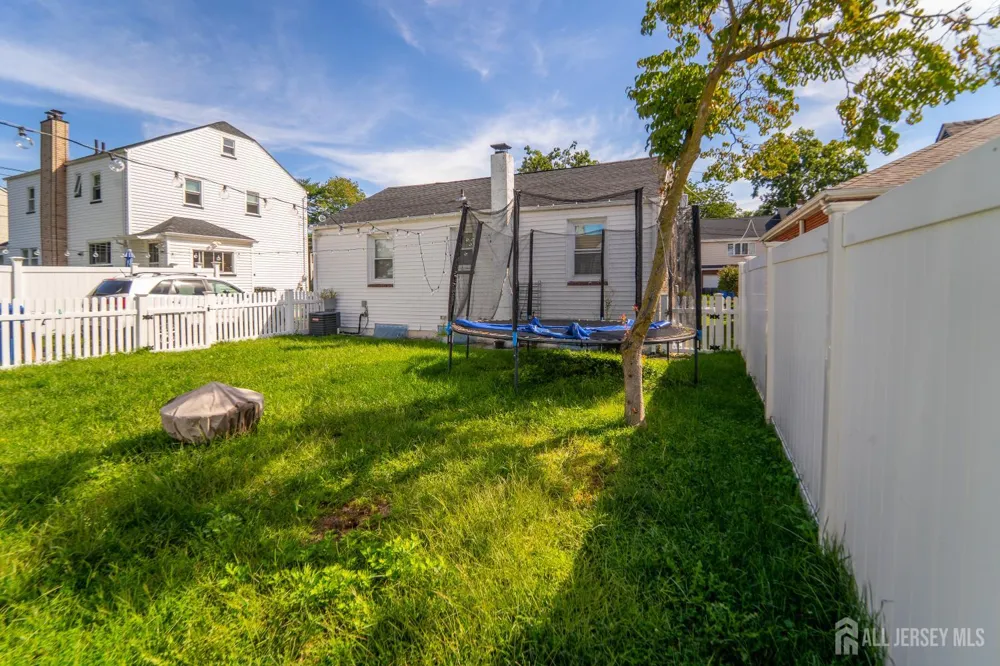 63 Gordon Avenue Fords, NJ 08863