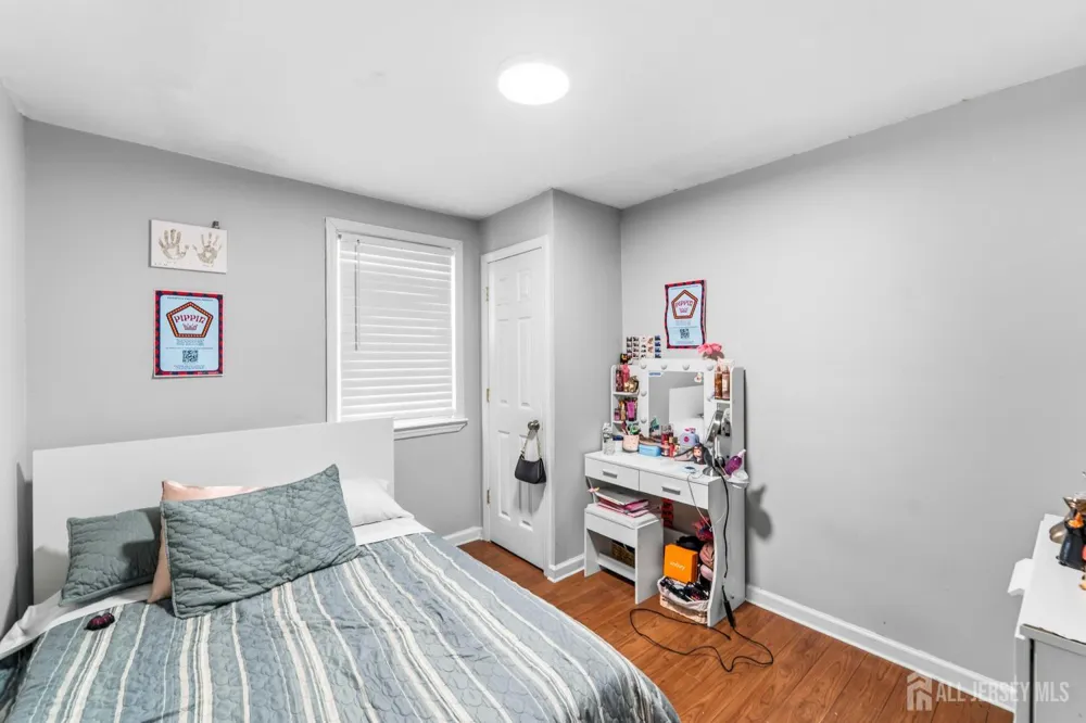 63 Gordon Avenue Fords, NJ 08863