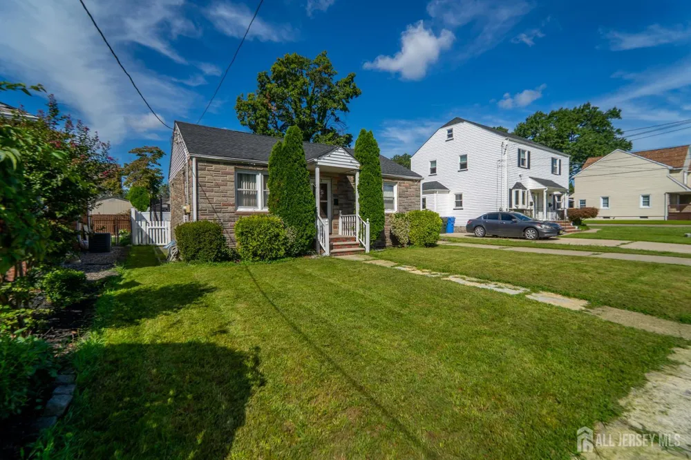 63 Gordon Avenue Fords, NJ 08863