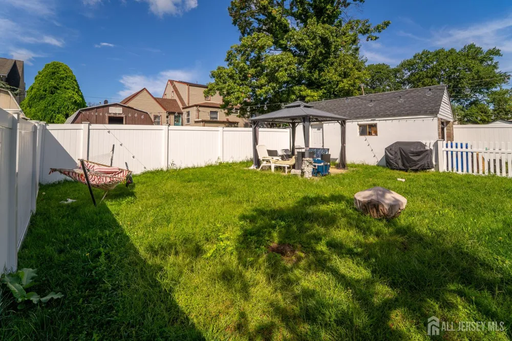 63 Gordon Avenue Fords, NJ 08863