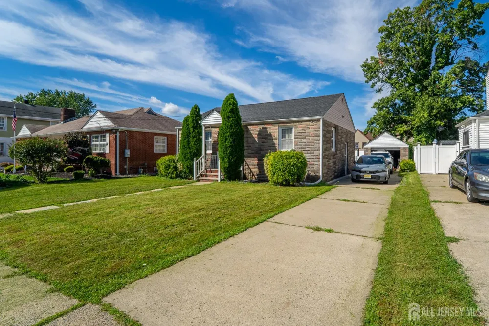 63 Gordon Avenue Fords, NJ 08863