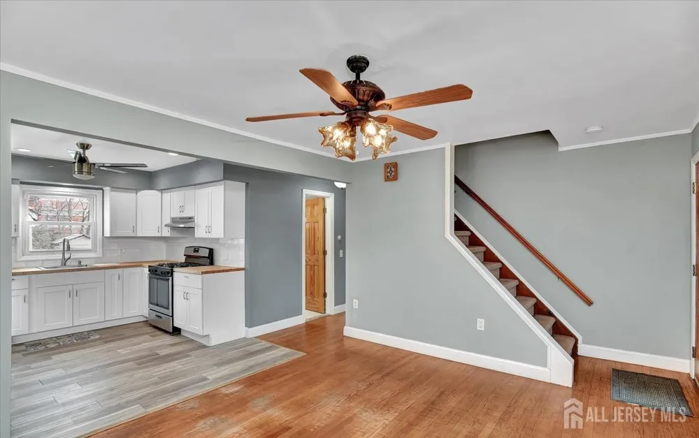 64 Waackaack Avenue Keansburg, NJ 07734
