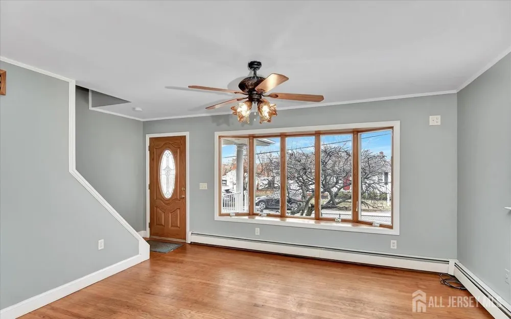 64 Waackaack Avenue Keansburg, NJ 07734