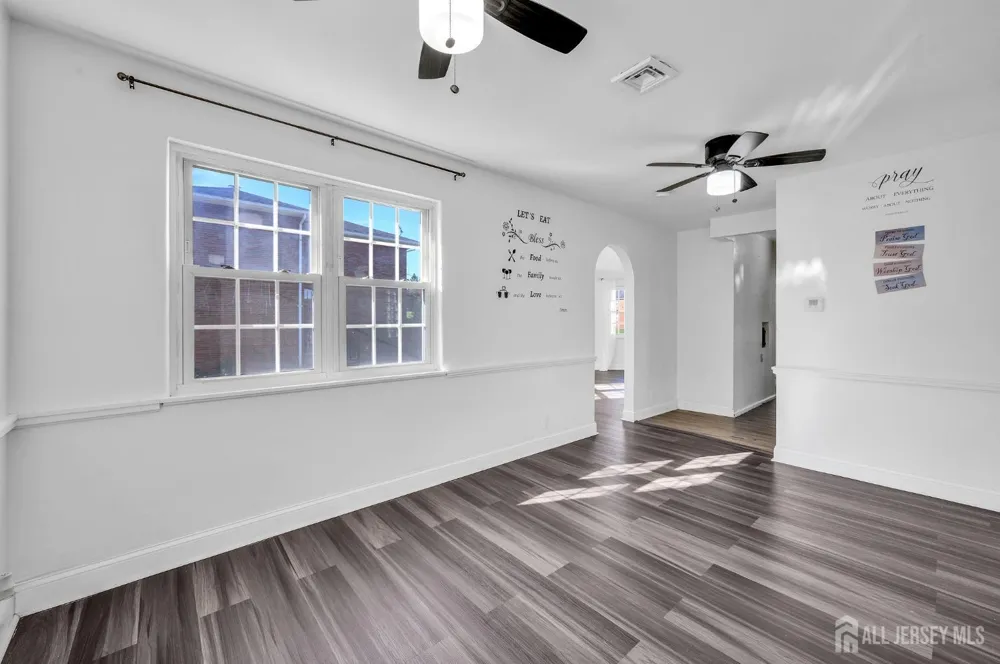 48 Elwood Avenue Flemington, NJ 08822